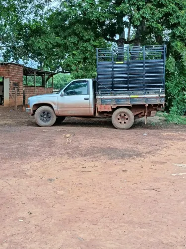 Chevrolet Silverado DLX 4.1 1998