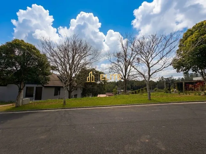Terreno à venda com 1.000 m² no Residencial Santa Bárbara, Tapanhão  Jambeiro/SP
