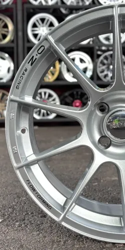 Rodas Rodera OZR aro 17 furAção 4x100 Tala 8
