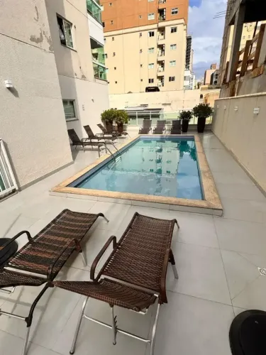 meia praia com mobilia e preco atrativo