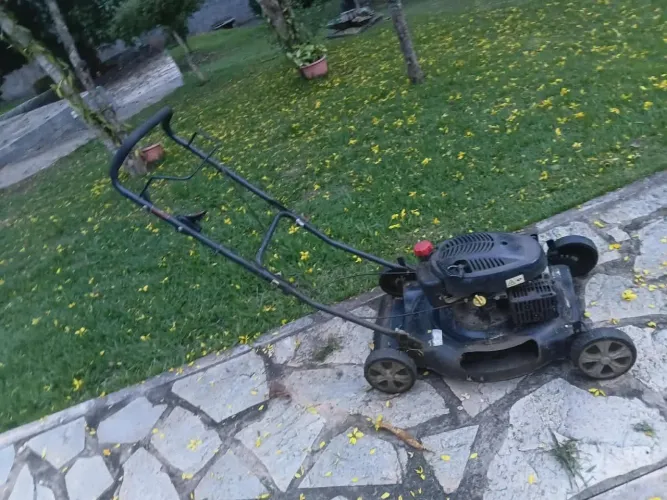 Vendo Cortador de Grama 
