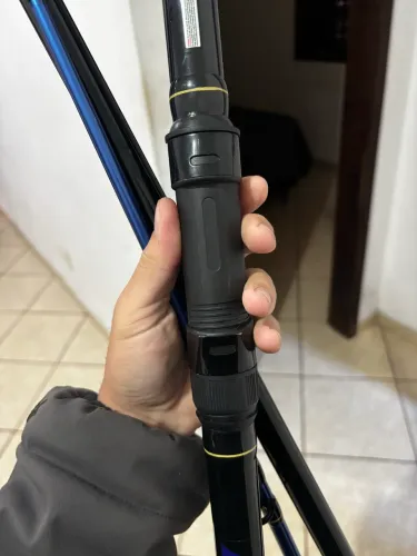 Vendo conjunto de pesca usado 2x
