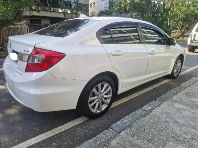 Honda Civic Sedan LXS 1.8/1.8 Flex 16V Mec. 4P 2014