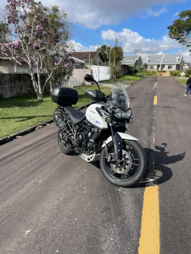 Tiger 800 XRX Low