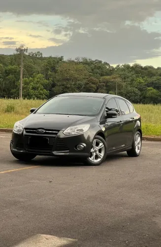 Ford Focus 1.6 S/1.6 SE Flex 16V 5P AUT 2015