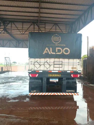 Vendo carreta Vanderlei ano 2012   13.5 MT assoalho madeira com chapa de ferro            