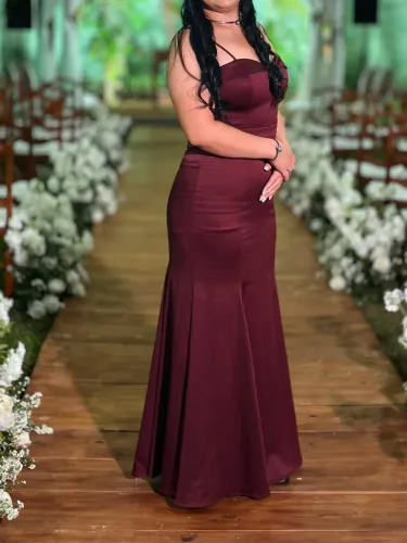 Vestido longo marshala