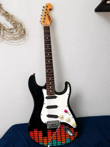 Guitarra Tagima Edição Especial Chilli Beans (Stratocaster) - Para Desapego!