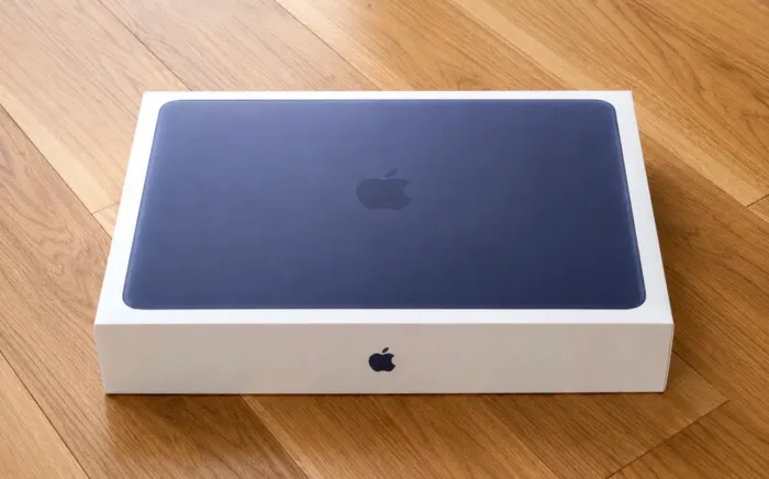 MacBook Neo 13 A18 Azul Índigo - LACRADO 1 ANO GARANTIA APPLE
