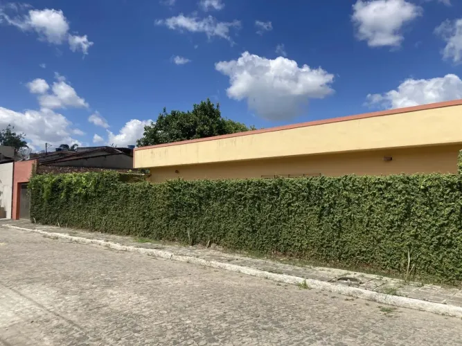 Casa para Venda em Bonito, Salgado, 3 dormitórios, 2 banheiros, 1 vaga