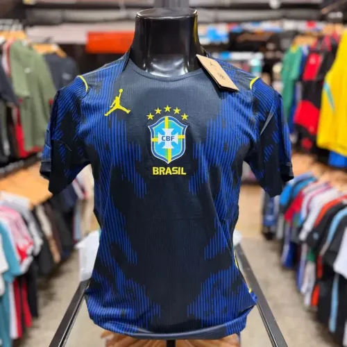 Camisas do Brasil.