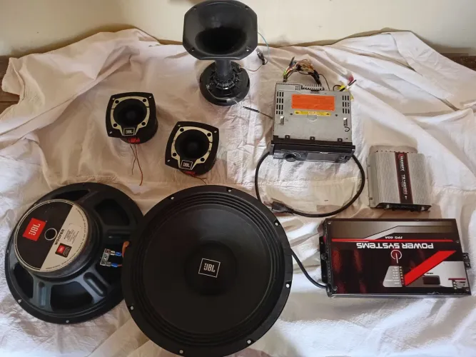 Peças de som jbl