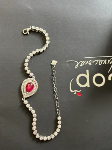 Linda pulseira tipo riviera de prata 925 com banho de ródio 