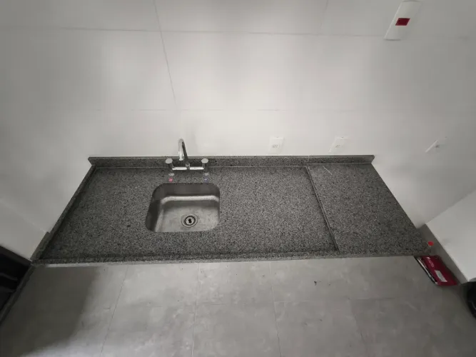 Pia de granito 1,72m x 0.59m cinza para cozinha