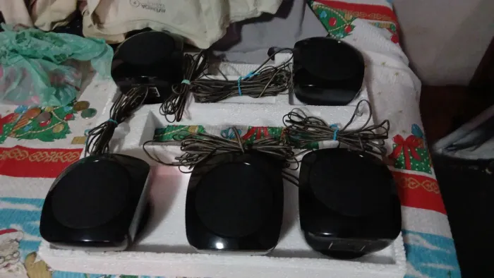 Caixinhas home theater LG 5 unidades