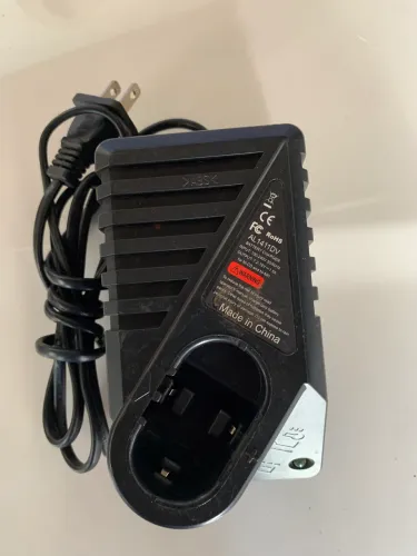 Carregador de bateria para máquinas bosch