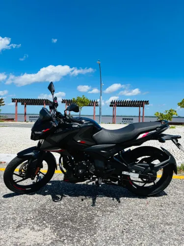Aluguel de moto BAJAJ NS 150c 2026 - ZERO KM