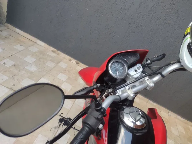 Moto Honda Bros