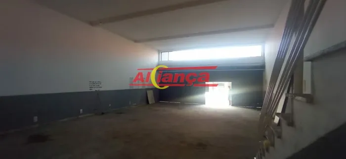 Salão 325m² 3 vagas - Cocaia, Guarulhos