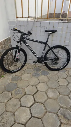 Bicicleta Aro 29 Quadro 21 Passador Shimano