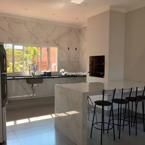 Casa com 3 dormitórios à venda, 118 m² por R$ 636.000,00 - Jardim Grajaú - Lençóis Paulist