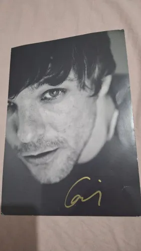 Foto autografada Louis Tomlinson rara