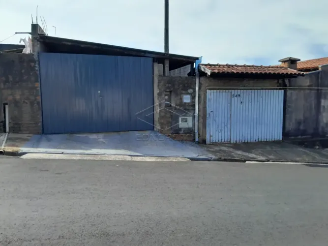 Casa residencial/comercial em AGUDOS!