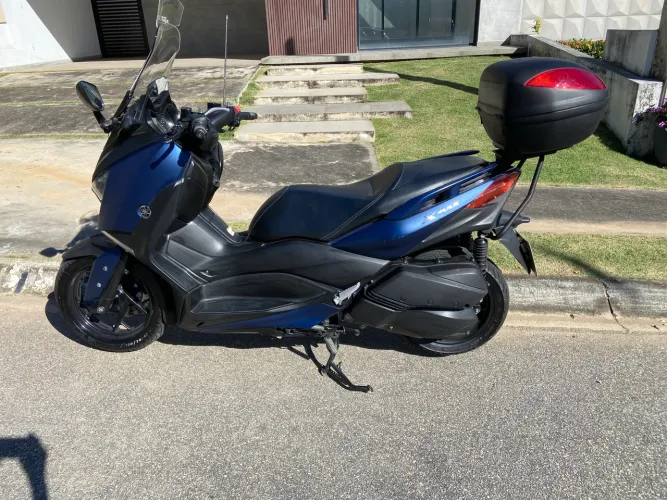 VENDO XMAX 250 2021