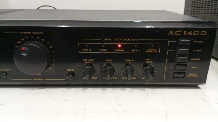 Vendo Amplificador Unic AC1400 Vintage - Loja no Catete RJ