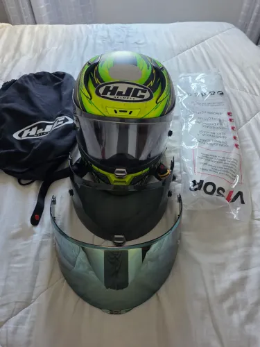 Capacete HJC RPHA 11 Pro réplica do piloto Cal Crutchlow. Tamanho 58