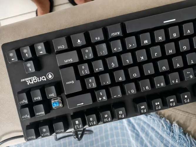 Teclado gamer mecânico