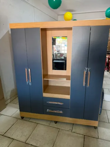 Guarda roupa capelinha 4 portas 2 gavetas NOVO