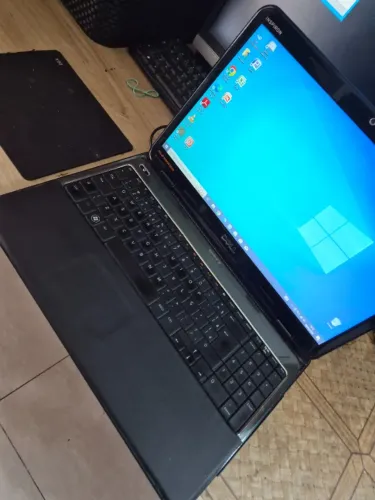 Notebook Dell Core i5 8 Gigas Memória SSD 128 Gigas Tela 15.6¨ Somos Loja