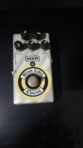 Mxr Black Label Chorus Zw38 (usado)