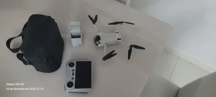 Drone DJI, mine 3 com tela