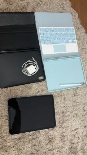 iPad 10 64GB