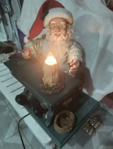 Papai Noel Pintor