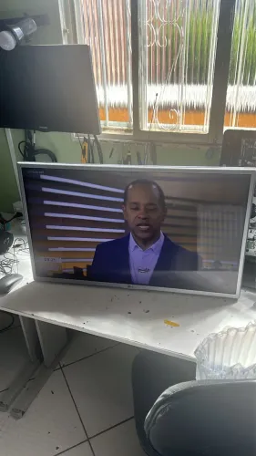 TV LG DE 32 POLEGADAS 