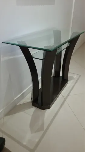 Aparador de Madeira Maciça com Tampo de Vidro | Rio Decor