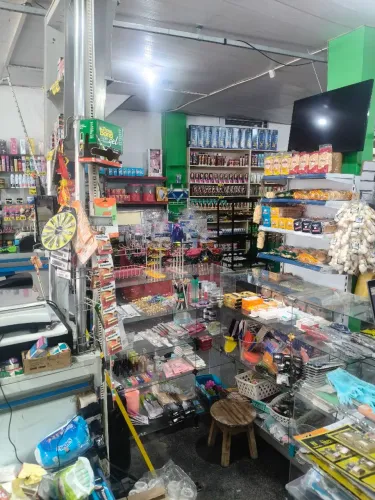 Vendo mercadinho completo 