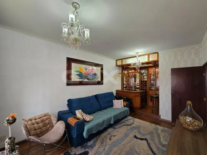 Apartamento Amplo Situado na Rua Paraíba, Centro