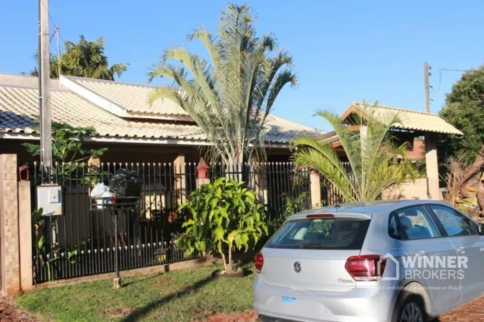 Chácara com 5 dormitórios à venda, 1040 m² por R$ 700.000,01 - Condomínio de Pesca e Lazer