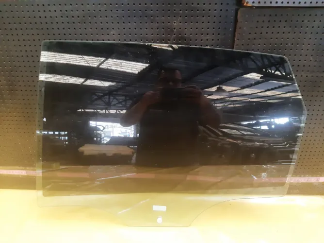 Vidro Lateral Porta Traseiro Esquerdo Vw Polo 2022 2023