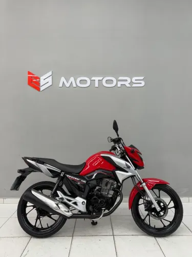 Oportunidade!! CG 160 TITAN VERMELHO 2021/22 partida elétrica por 17.999 na ESMOTORS