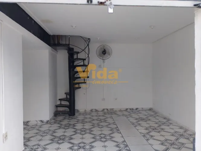 Salas Comercial em Km 18 - Osasco, SP