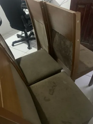 Cadeiras Estofadas