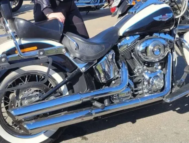 Ponteira escape Vince Hines Softail  Harley Deluxe 