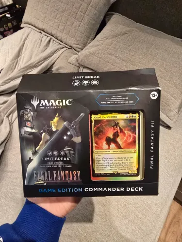 Deck Commander Magic The Gathering - Cloud Final Fantasy 7 Limit Break SEM A CARTA BONUS