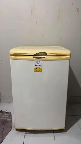 Mini Refrigerador Eletrolux R130