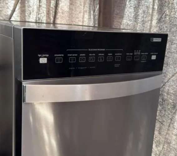 Lava-Louças 10 Serviços Brastemp (127v) Cor Inox com Ciclo Pesado - BLF10BR